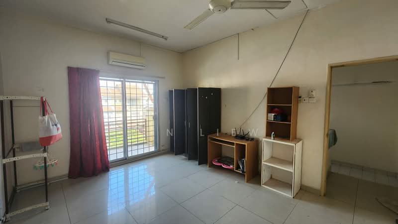 2.5-storey Terraced House for Sale in Seri Kembangan (Selangor) - Ron Liew - Interior - PropertyGuru.com.my