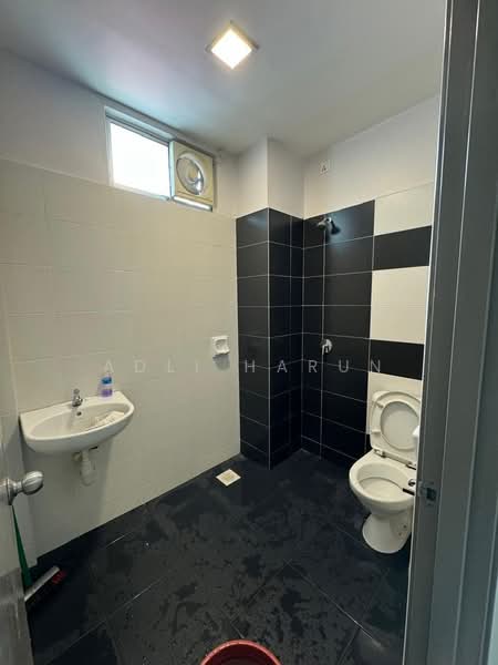 Pangsapuri untuk Dijual di The Twin Residences - Adli Harun - PropertyGuru.com.my