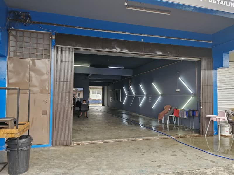 Shop for Sale in Taman Ilham (Kluang) - Shanel Tee - Exterior - PropertyGuru.com.my