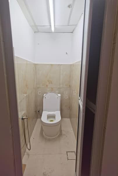 Kilang untuk Disewa di Kepong (Selangor) - Cyrus Ong - Bathroom - PropertyGuru.com.my