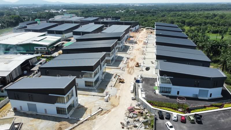Detached Factory for Sale in Kampung Batu Kawan (Batu Kawan) - Dominic Ong - Exterior - PropertyGuru.com.my
