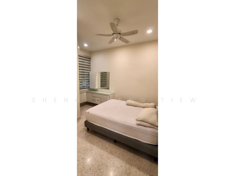 1-storey Terraced House for Sale in Taman Pelangi (Johor Bahru) - Sheng Cheng Tiew - Bedroom - PropertyGuru.com.my