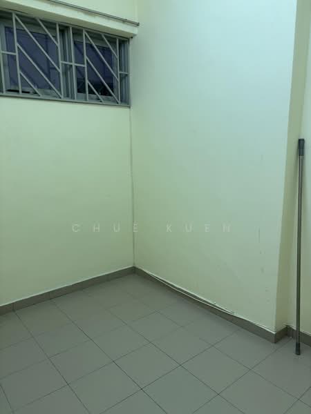 Kondominium untuk Disewa di Meadow Park 2 - Chue Kuen - PropertyGuru.com.my