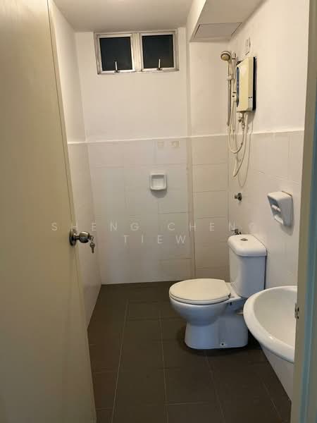 Servis Apartment untuk Dijual di Tebrau City Residences - Sheng Cheng Tiew - Bathroom - PropertyGuru.com.my