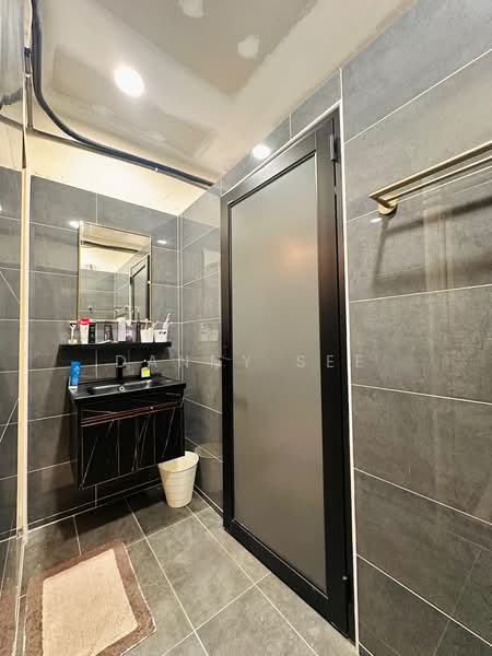 Rumah Teres 2 Tingkat untuk Dijual di Bandar Pulai Jaya (Kulai) - Danny See - Bathroom - PropertyGuru.com.my