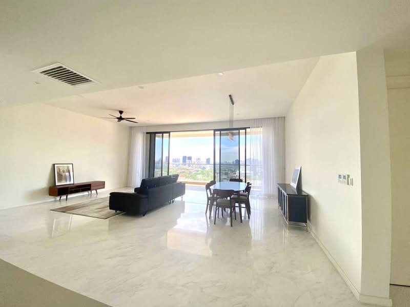 Kondominium untuk Disewa di Setia V Residences - Alex Lim - Living Room - PropertyGuru.com.my