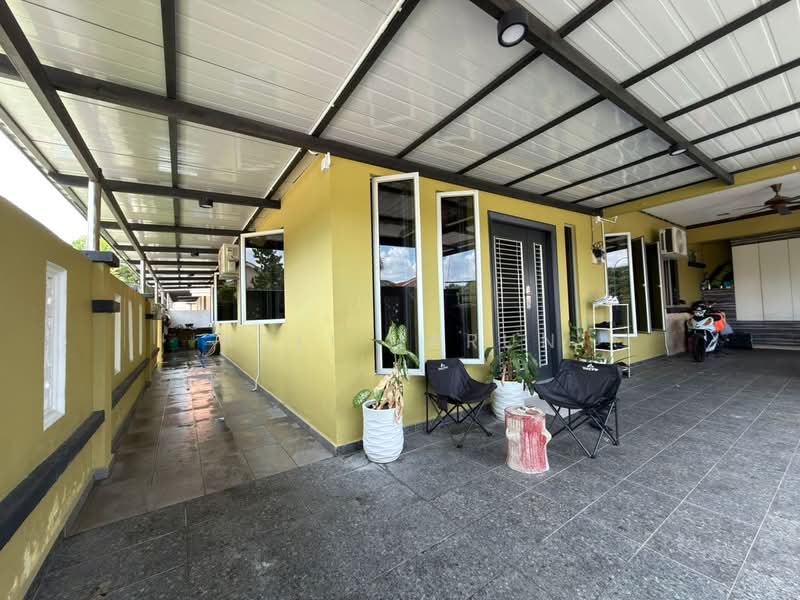 Rumah Teres 1 Tingkat untuk Dijual di Kangkar Pulai (Skudai) - Adli Harun - PropertyGuru.com.my