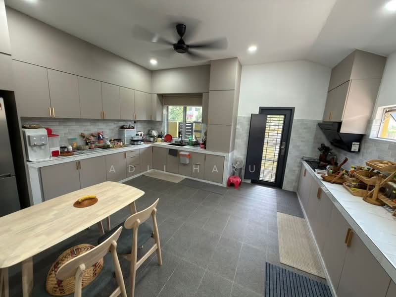 Rumah Teres 1 Tingkat untuk Dijual di Kangkar Pulai (Skudai) - Adli Harun - PropertyGuru.com.my