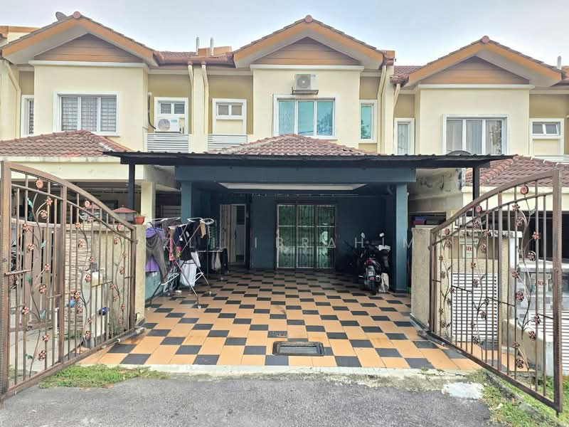 2-storey Terraced House for Sale in Taman Puncak Saujana (Kajang) - Azli Ibrahim - Exterior - PropertyGuru.com.my