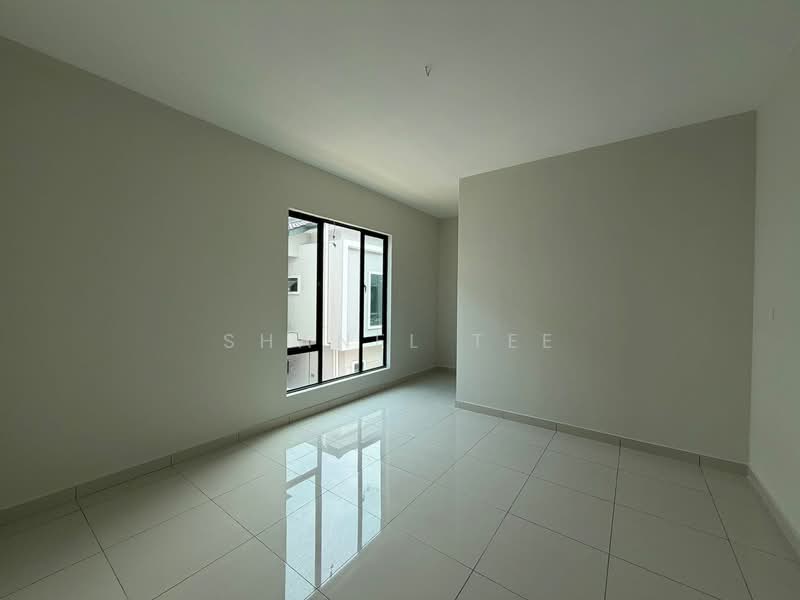 Rumah Kluster untuk Dijual di Taman Tasik Indah (Kluang) - Shanel Tee - Interior - PropertyGuru.com.my