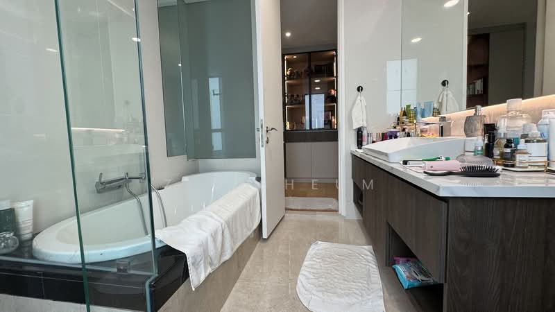 Kondominium untuk Dijual di Kiaramas Danai - Zev Sheum - PropertyGuru.com.my