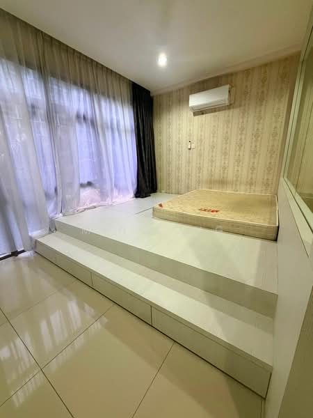 Pangsapuri untuk Disewa di Perdana Apartment (Mount Austin) - Min Kong - Bedroom - PropertyGuru.com.my