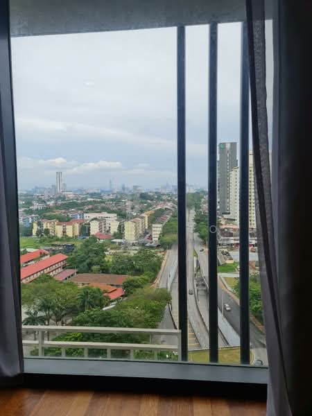 Servis Apartment untuk Disewa di Sapphire Paradigm - Stella Foo - View - PropertyGuru.com.my