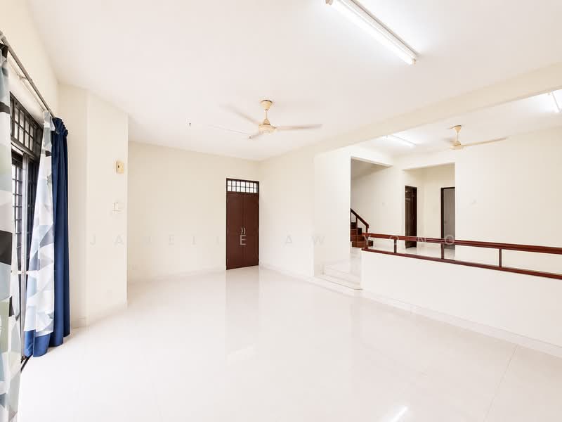 Semi-Detached House for Sale in Taman Perling (Perling) - Janelle Aw Yong - Living Room - PropertyGuru.com.my