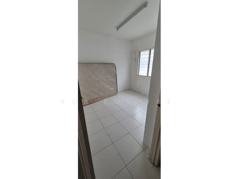 Rumah Bandar untuk Disewa di Jenjarom (Selangor) - Kor Kok Tee - Bedroom - PropertyGuru.com.my