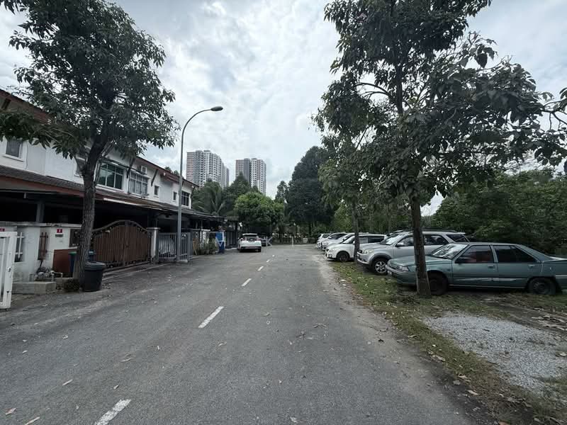 Rumah Teres 2 Tingkat untuk Disewa di Taman Tasik Prima (Puchong) - Miki . - Exterior - PropertyGuru.com.my