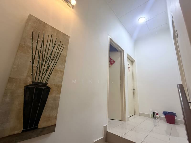Rumah Teres 2 Tingkat untuk Disewa di Taman Tasik Prima (Puchong) - Miki . - Corridor - PropertyGuru.com.my