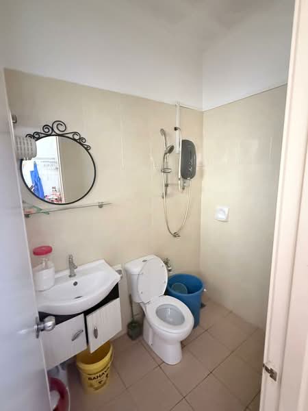 Rumah Teres 2 Tingkat untuk Disewa di Taman Tasik Prima (Puchong) - Miki . - Bathroom - PropertyGuru.com.my
