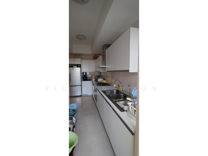Servis Apartment untuk Disewa di Solaris Dutamas - Richard Woon - Kitchen - PropertyGuru.com.my