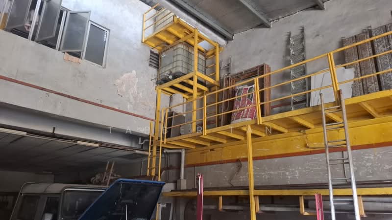 Factory for Rent in Taman Perindustrian Taming Jaya (Balakong) - Tabber Tan - Interior - PropertyGuru.com.my