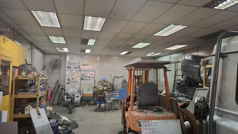 Factory for Rent in Taman Perindustrian Taming Jaya (Balakong) - Tabber Tan - Interior - PropertyGuru.com.my