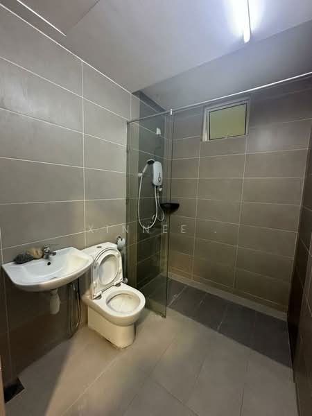 Servis Apartment untuk Disewa di Summerton - Xinnee . - Bathroom - PropertyGuru.com.my