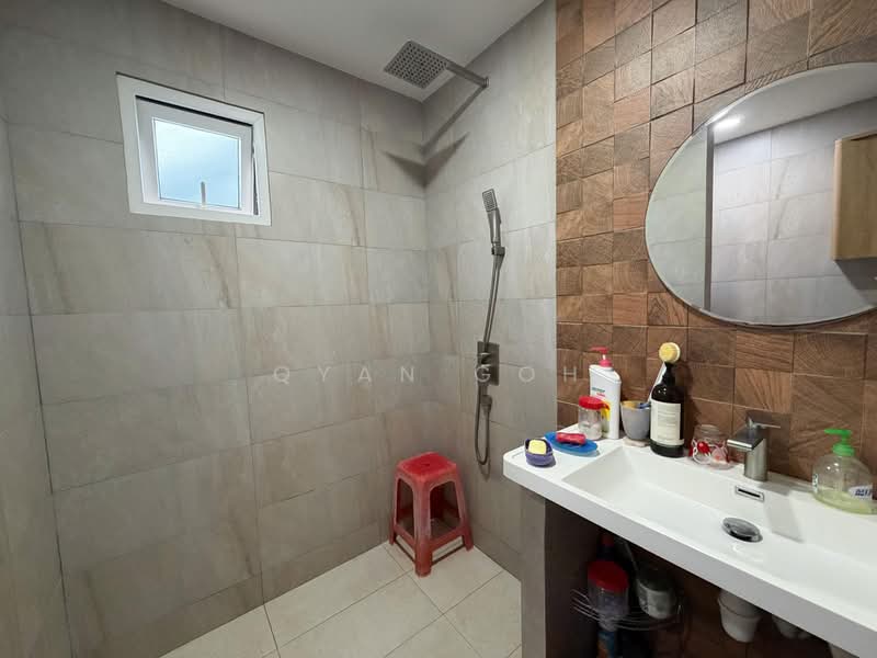 Rumah Berkembar untuk Dijual di Taman Green Lane (Jelutong) - Qyan Goh - Bathroom - PropertyGuru.com.my