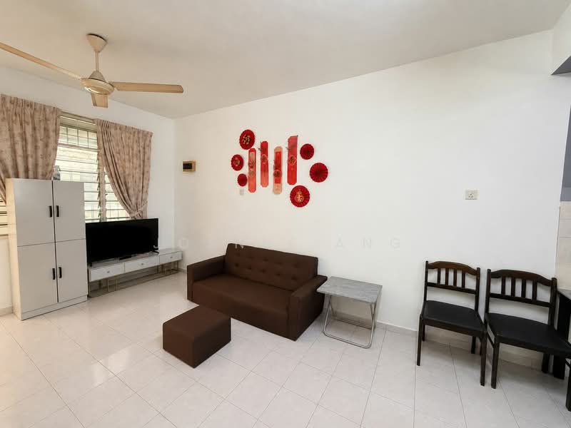 Pangsapuri untuk Disewa di Taman Merbau Jaya - Joanne Ang - Living Room - PropertyGuru.com.my