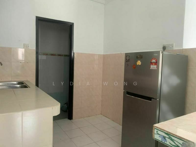 Apartment for Rent at Vista Pinggiran Apartment - Lydia Wong - Kitchen - PropertyGuru.com.my