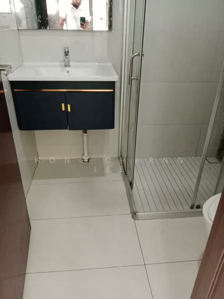 Kondominium untuk Disewa di Royal Strand @ Country Garden Danga Bay - Hong Charng Lee - Bathroom - PropertyGuru.com.my