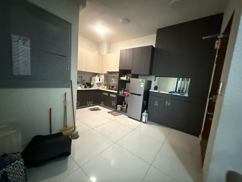 Kondominium untuk Disewa di Amberside @ Country Garden Danga Bay - Edward Tan - PropertyGuru.com.my