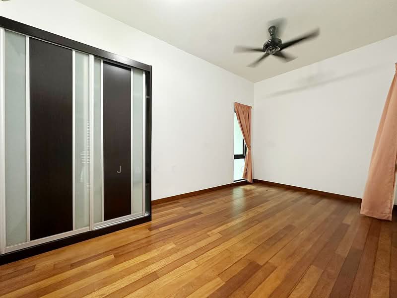 Condominium for Sale at The LIGHT COLLECTION II - Jake Khoo - Bedroom - PropertyGuru.com.my