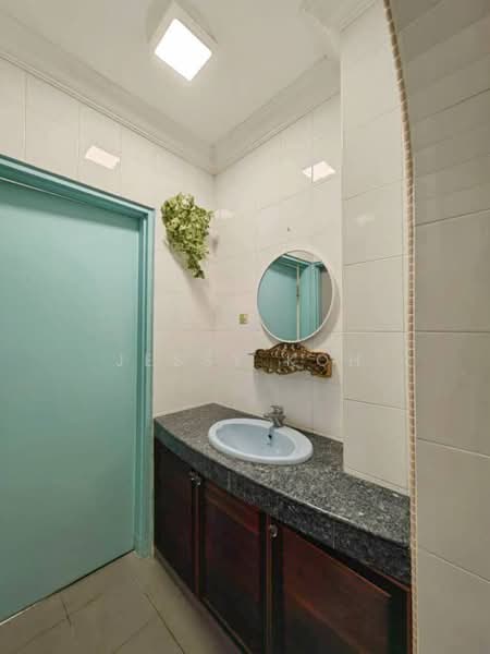2-storey Terraced House for Rent in Taman Perling (Perling) - Jessy Koh - Bathroom - PropertyGuru.com.my