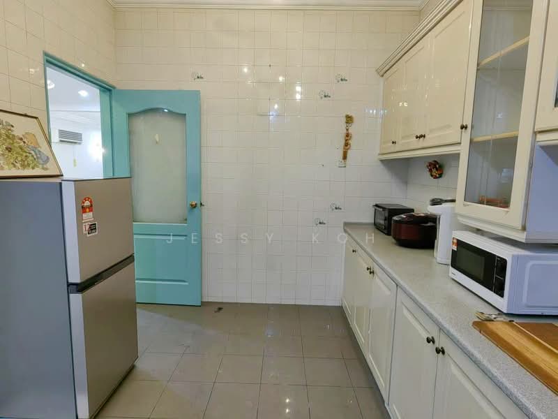 2-storey Terraced House for Rent in Taman Perling (Perling) - Jessy Koh - Kitchen - PropertyGuru.com.my