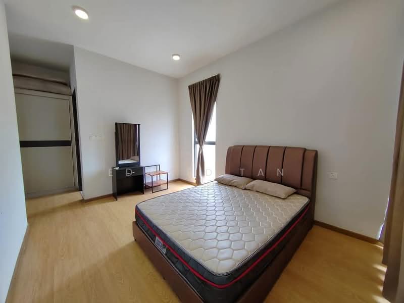 Condominium for Rent at Amberside @ Country Garden Danga Bay - Edward Tan - PropertyGuru.com.my