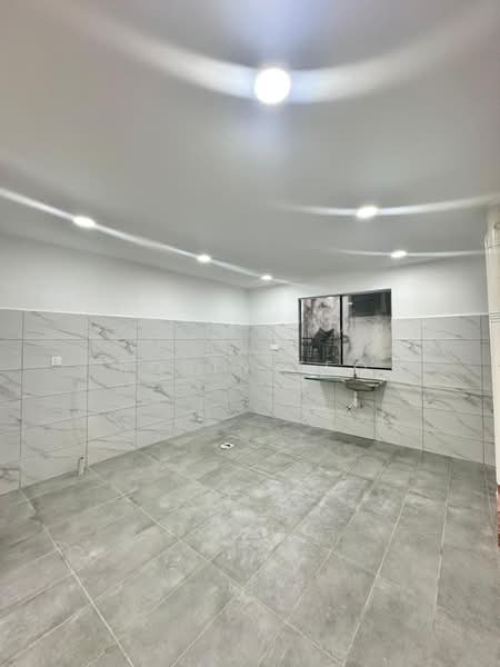 2-storey Terraced House for Sale in Taman Plentong Baru (Masai) - Robin Teo - Kitchen - PropertyGuru.com.my