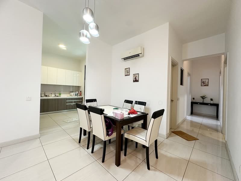 Condominium for Rent at The LIGHT COLLECTION II - Jake Khoo - Dining Room - PropertyGuru.com.my