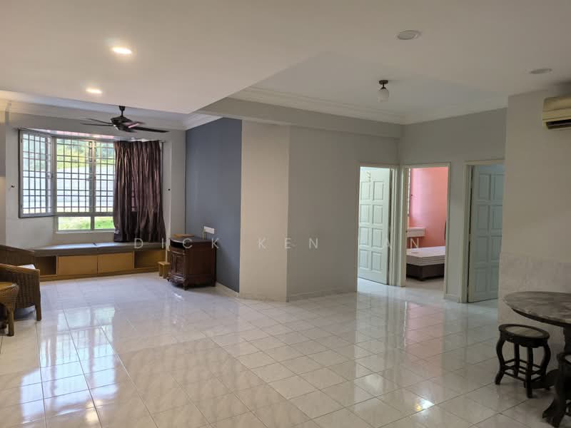Kondominium untuk Disewa di Jay Series (Greenlane Heights Block J) - Dick Ken Tan - Living Room - PropertyGuru.com.my