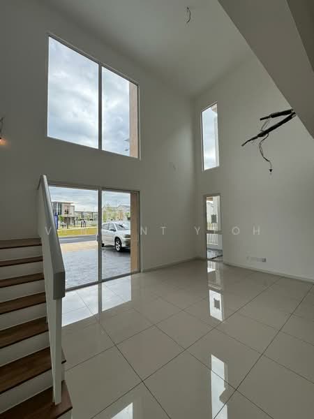 Rumah Teres 2 Tingkat untuk Dijual di Bandar Gamuda Cove (Dengkil) - Vincent Yeoh - Living Room - PropertyGuru.com.my