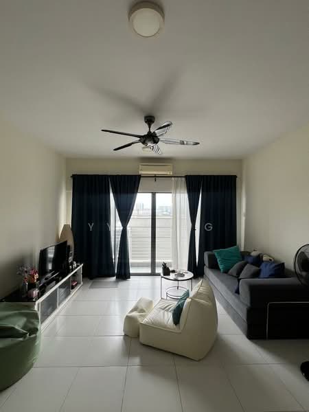 Servis Apartment untuk Disewa di SetiaWalk - YY Wong - Living Room - PropertyGuru.com.my