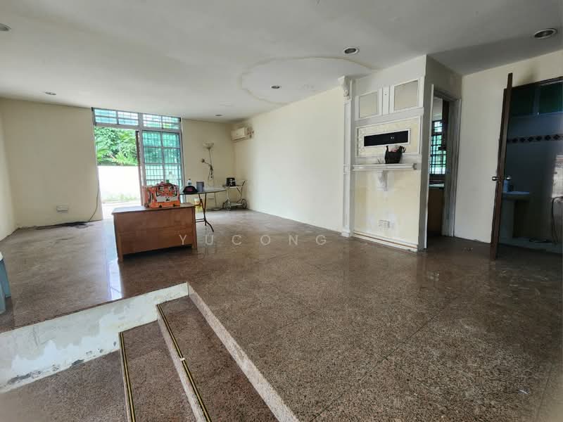 Rumah Banglo untuk Dijual di Kampung Mohd Amin (Johor Bahru) - Yucong . - Living Room - PropertyGuru.com.my