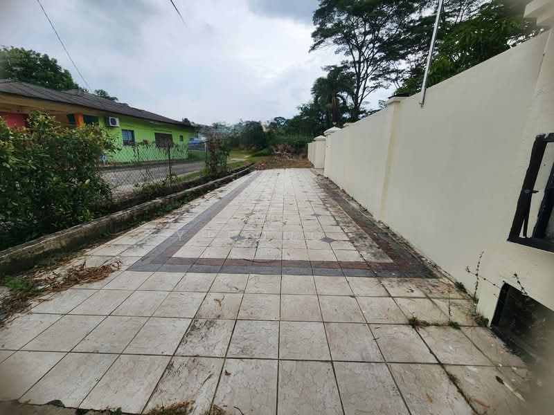 Rumah Banglo untuk Dijual di Kampung Mohd Amin (Johor Bahru) - Yucong . - Exterior - PropertyGuru.com.my