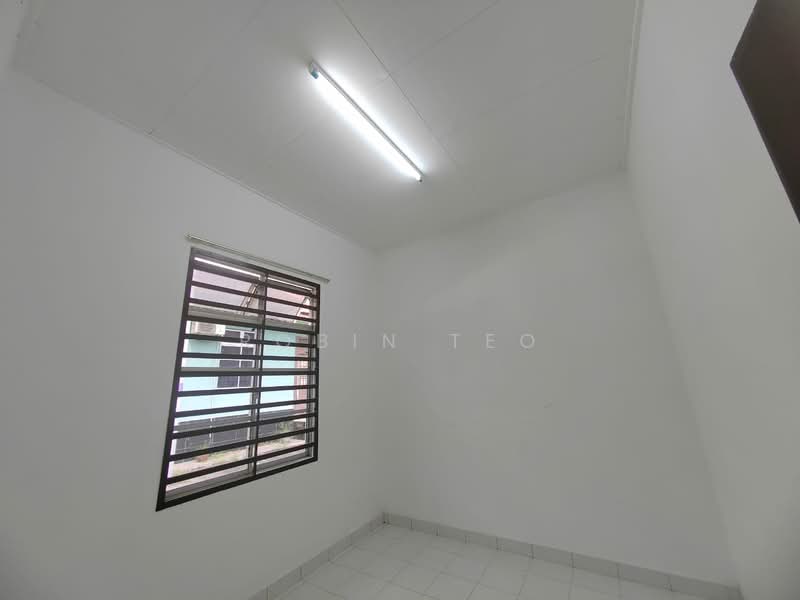 Rumah Teres 1 Tingkat untuk Disewa di Bandar Putra (Kulai) - Robin Teo - Interior - PropertyGuru.com.my