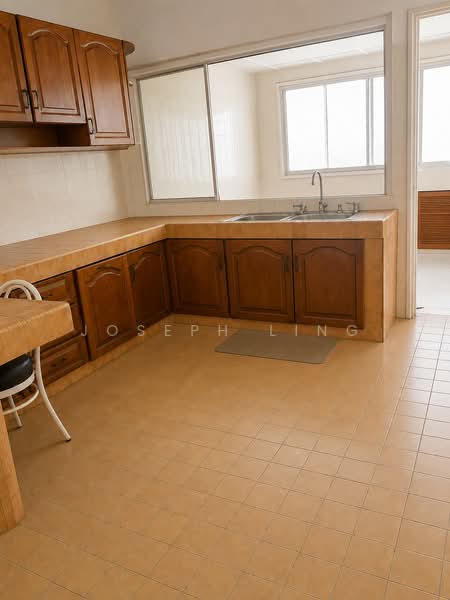 2-storey Terraced House for Sale in Taman Tun Dr Ismail (Kuala Lumpur) - Joseph Ling - Kitchen - PropertyGuru.com.my