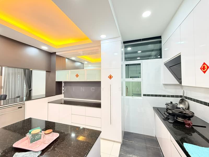 Cluster House for Sale in Bukit Indah (Iskandar Puteri (Nusajaya)) - Vincy Sia - Kitchen - PropertyGuru.com.my