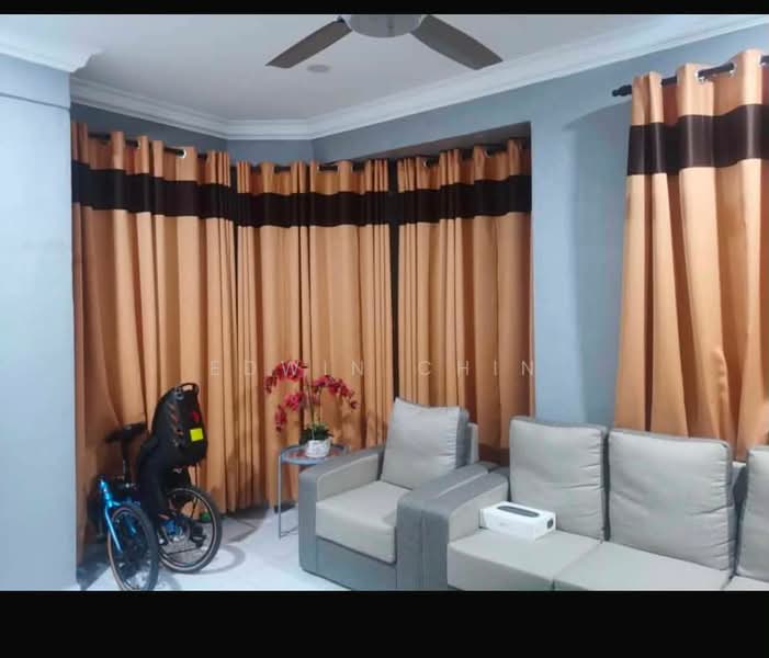 Rumah Berkembar untuk Dijual di Taman Haji Ahmad Jamil (Tasek Gelugor) - Edwin Chin - Living Room - PropertyGuru.com.my