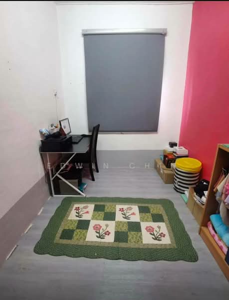 Rumah Berkembar untuk Dijual di Taman Haji Ahmad Jamil (Tasek Gelugor) - Edwin Chin - Study - PropertyGuru.com.my