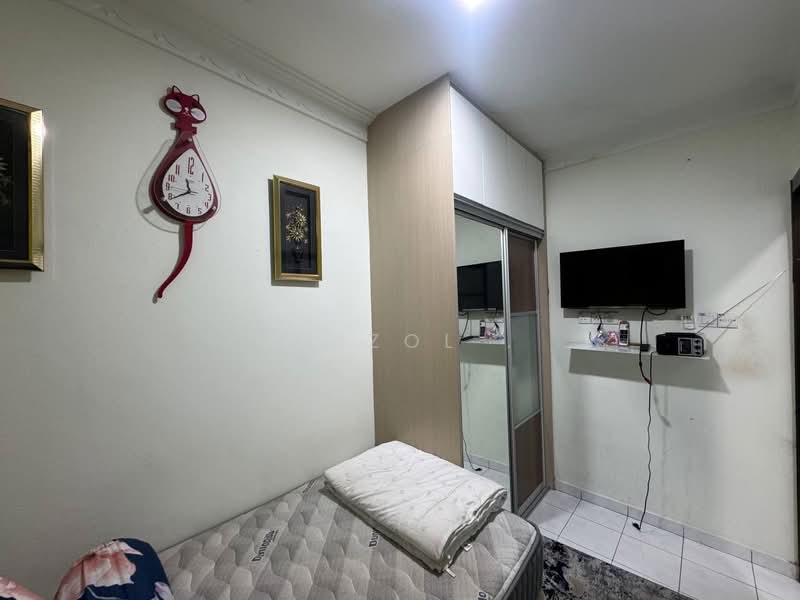 Rumah Teres 1 Tingkat untuk Dijual di Taman Bukit Cheras (Cheras) - Azizol . - Bedroom - PropertyGuru.com.my
