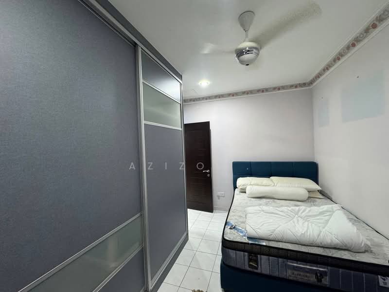 Rumah Teres 1 Tingkat untuk Dijual di Taman Bukit Cheras (Cheras) - Azizol . - Bedroom - PropertyGuru.com.my