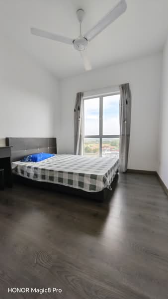 Pangsapuri untuk Dijual di Residensi Pauh Permai - Ooi Chee Khoon - Bedroom - PropertyGuru.com.my